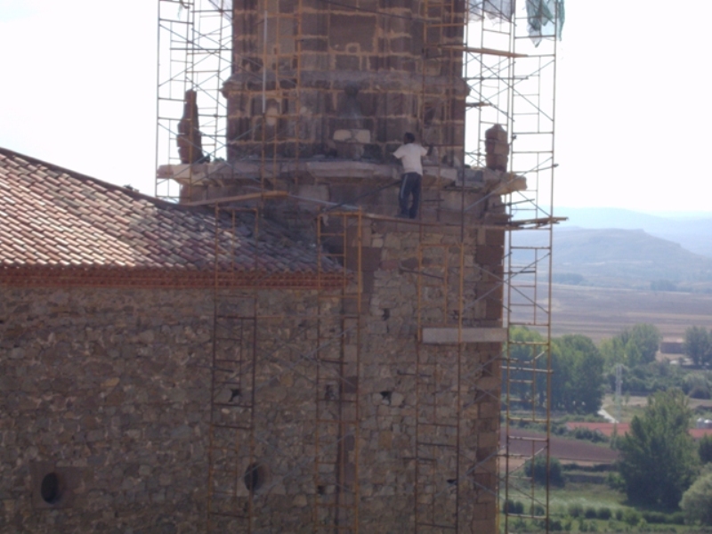Peligro en las alturas arquitecto técnico paterna, aparejador paterna, barbaridades en obras